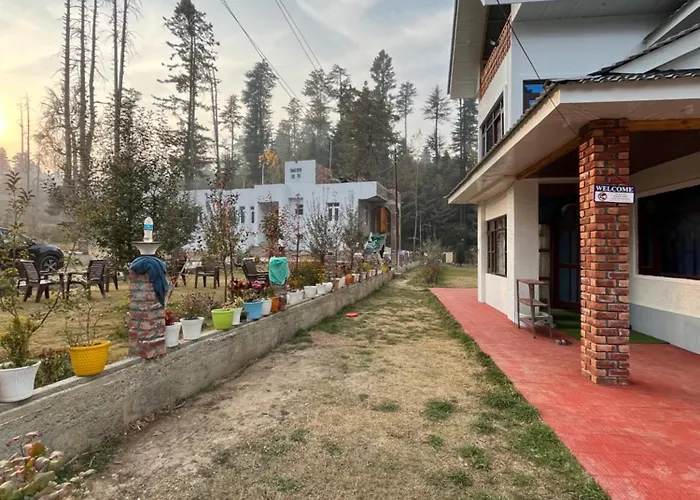 Sheraz Villa Ziran Tangmarg